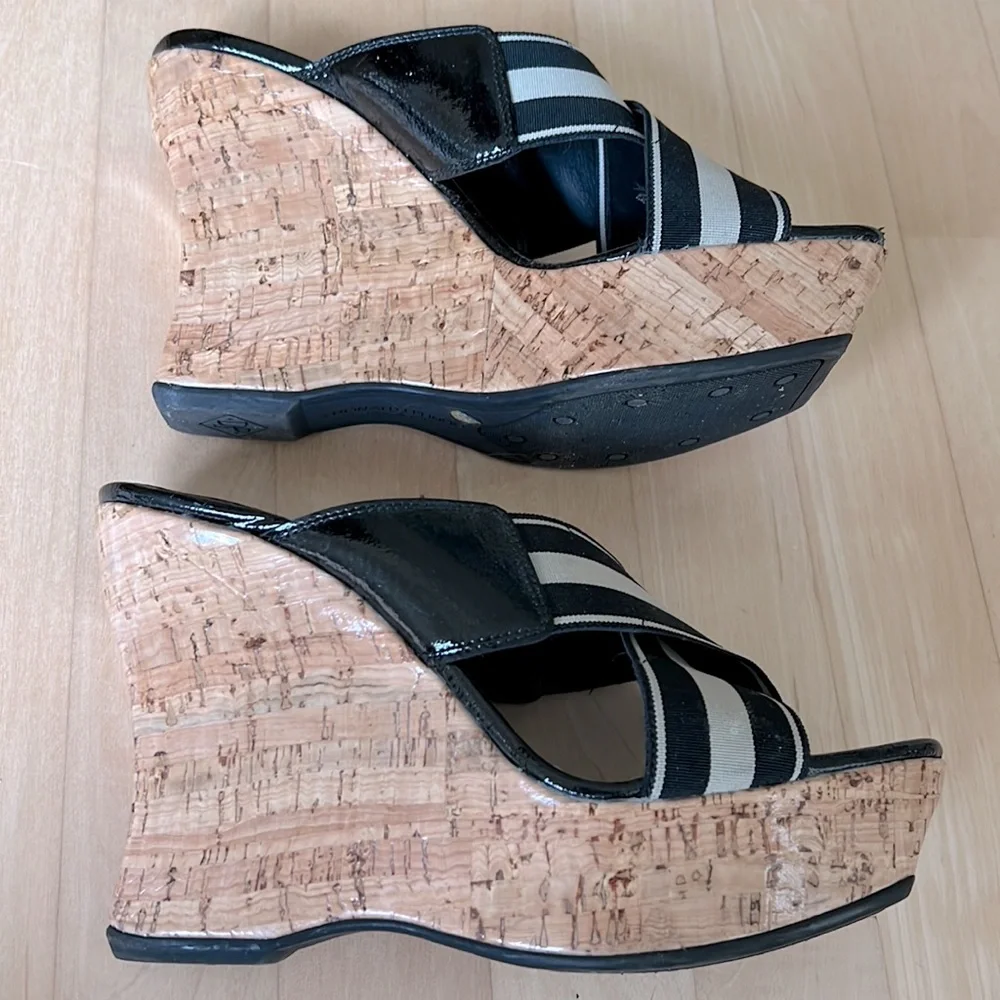 Donald J Pliner “Sim” Cork Wedge Sandals - Picture 4 of 11